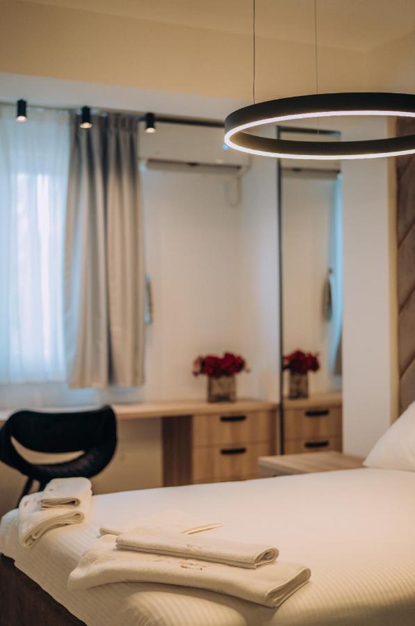 Central Apartment Chunarot Ohri Dış mekan fotoğraf