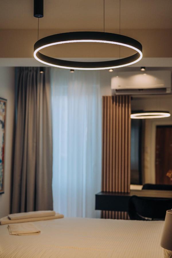 Central Apartment Chunarot Ohri Dış mekan fotoğraf