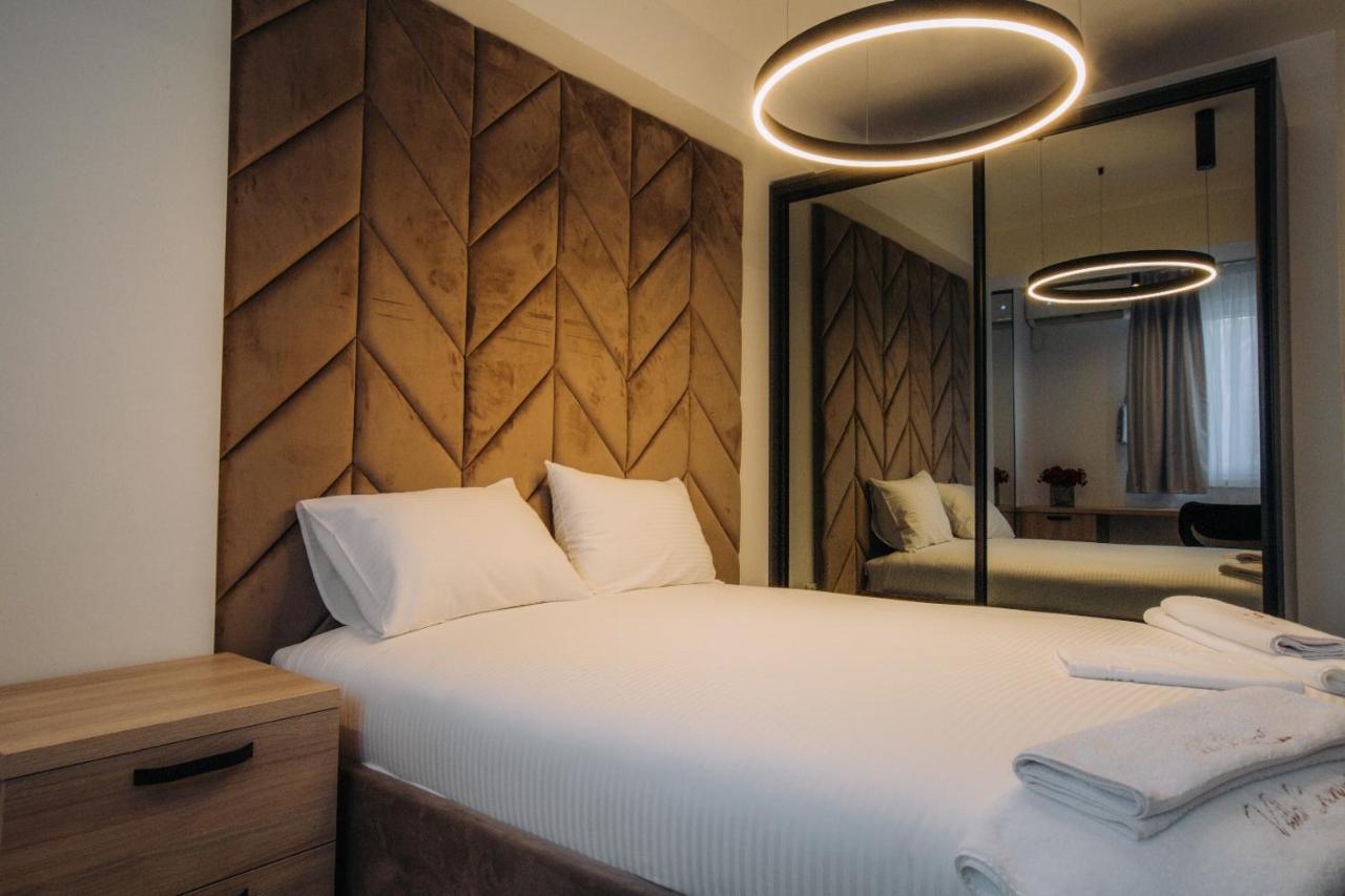 Central Apartment Chunarot Ohri Dış mekan fotoğraf