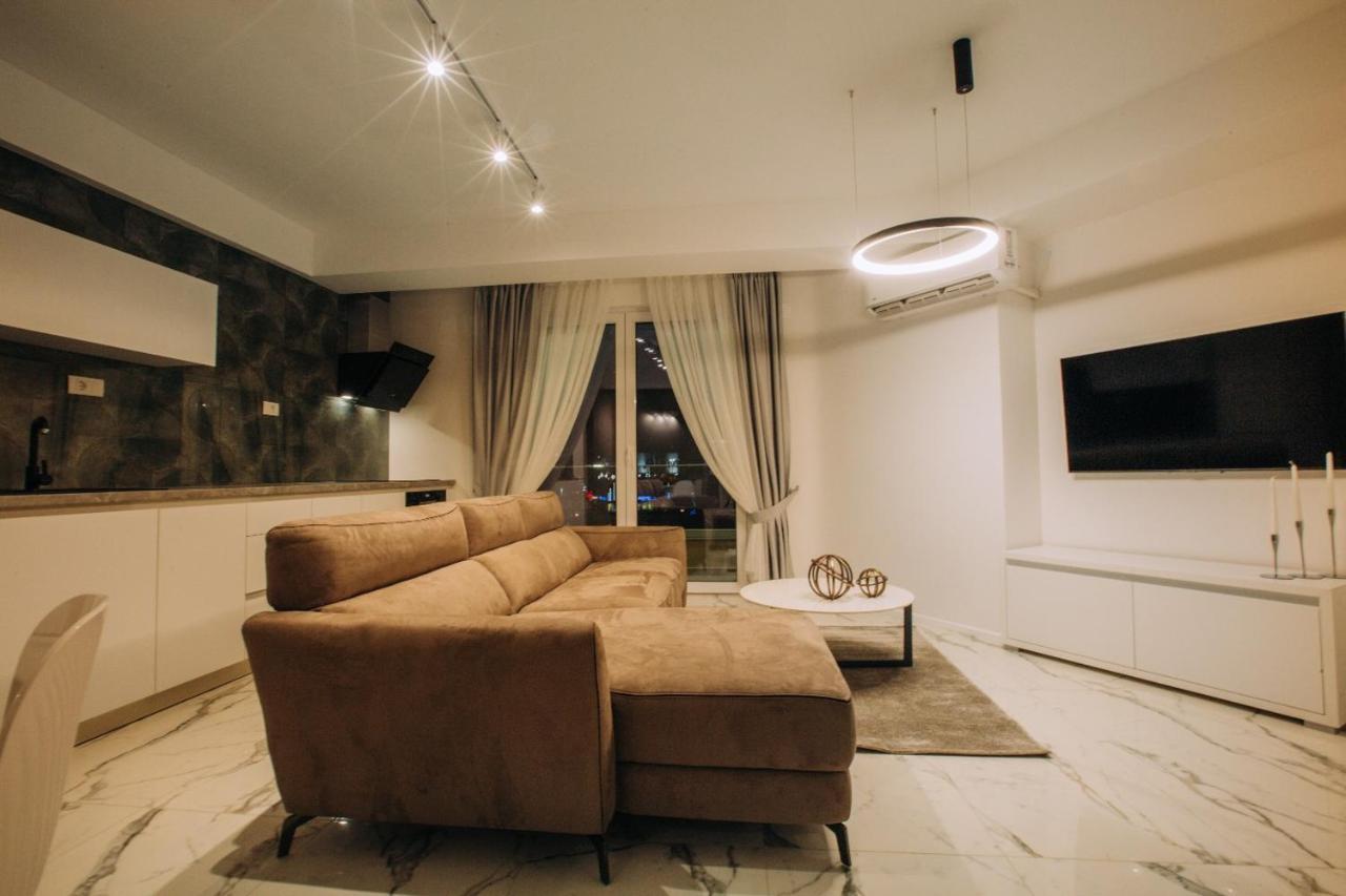 Central Apartment Chunarot Ohri Dış mekan fotoğraf