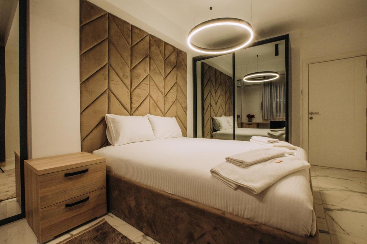 Central Apartment Chunarot Ohri Dış mekan fotoğraf