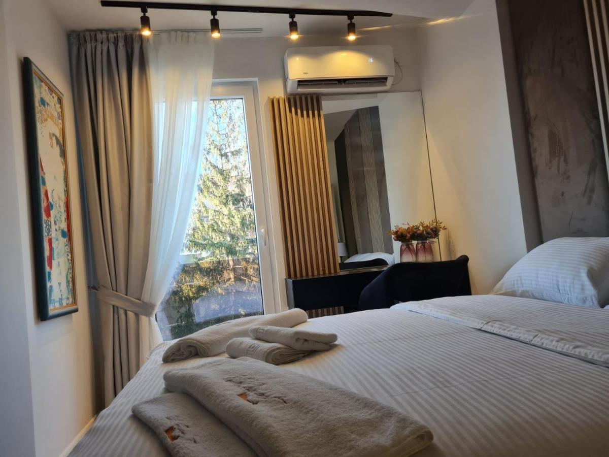 Central Apartment Chunarot Ohri Dış mekan fotoğraf